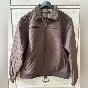 Brand new, never worn!
Men's Quilted Brown Jacket 
T 25